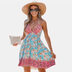 New floral halter sleeves mini dress. Sz Small